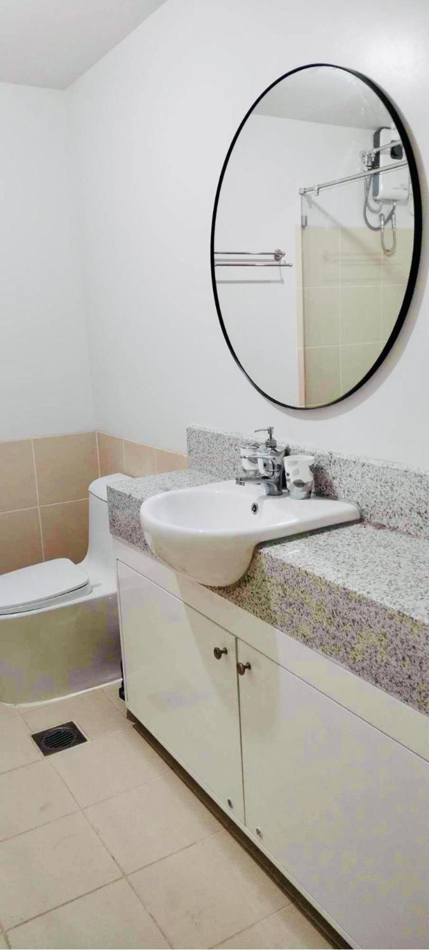 The Atherton Paranaque City Bagian luar foto